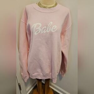 GILDAN PINK "BABE" SWEATSHIRT